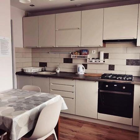 Lujzi Apartman Егер Екстериор снимка