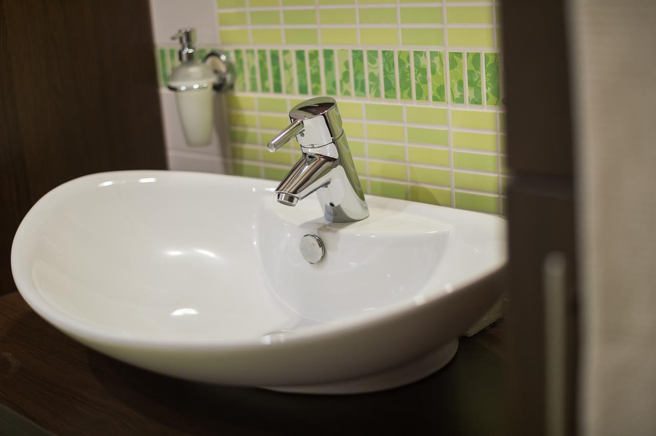 Lujzi Apartman Егер Екстериор снимка